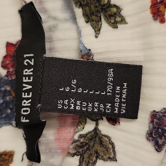 Forever 21 Mock Neck Bodysuit - Picture 2 of 4